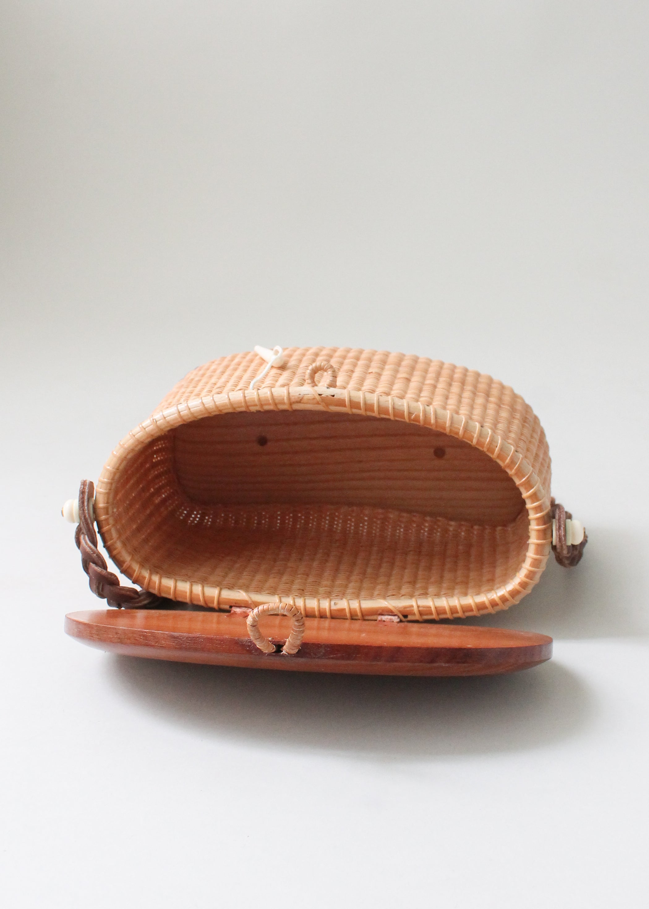 Vintage 1970s Wicker Basket Purse