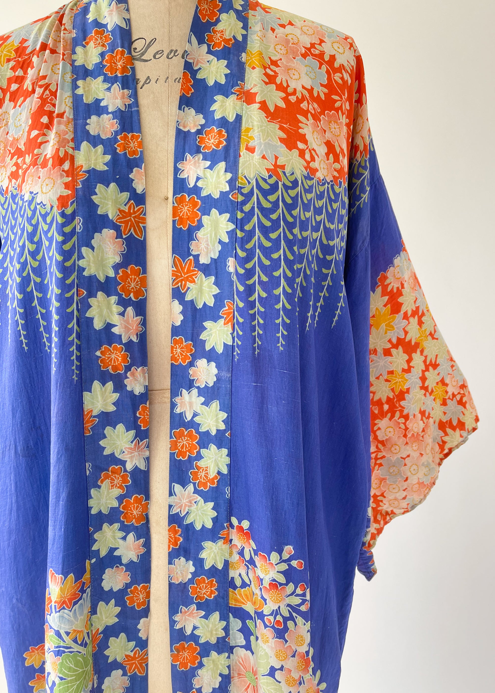 Vintage 1920s Floral Rayon Robe