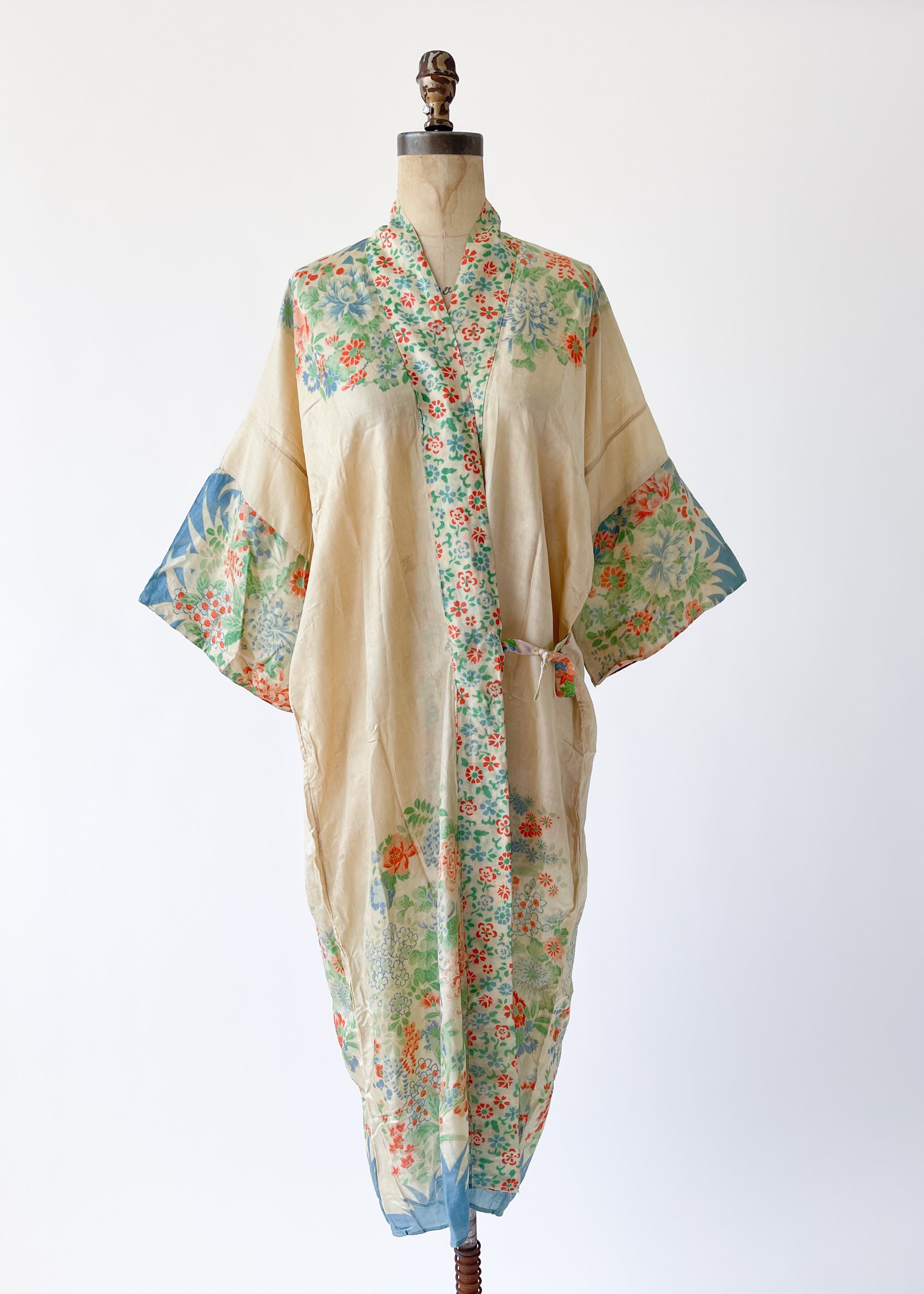 Vintage 1920s Floral Pongee Silk Robe