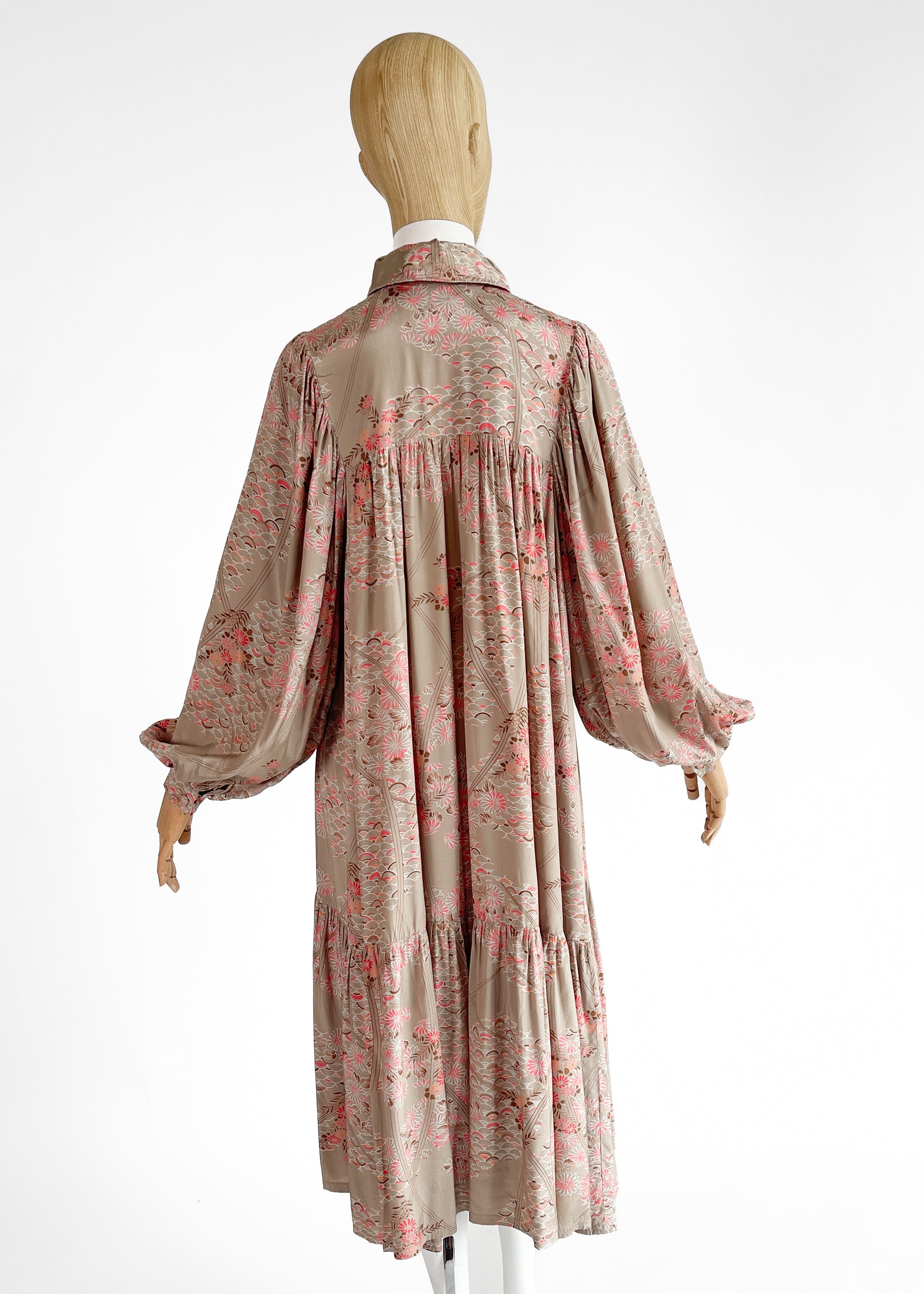 1970s Droopy & Browns Asian Print Dress 1970s Droopy & Browns Asian Print Dress