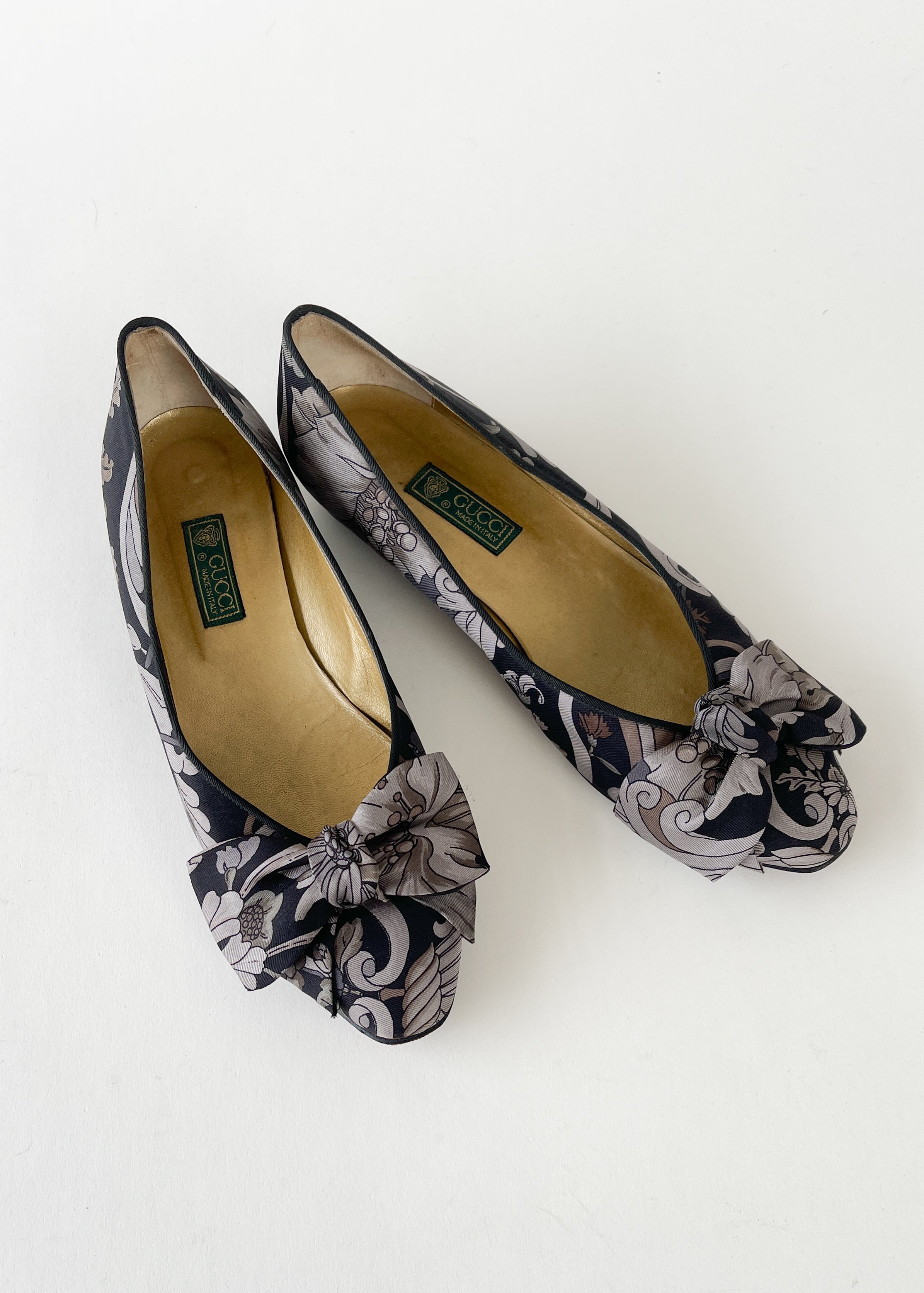 Vintage 1980s Gucci Silk Flats