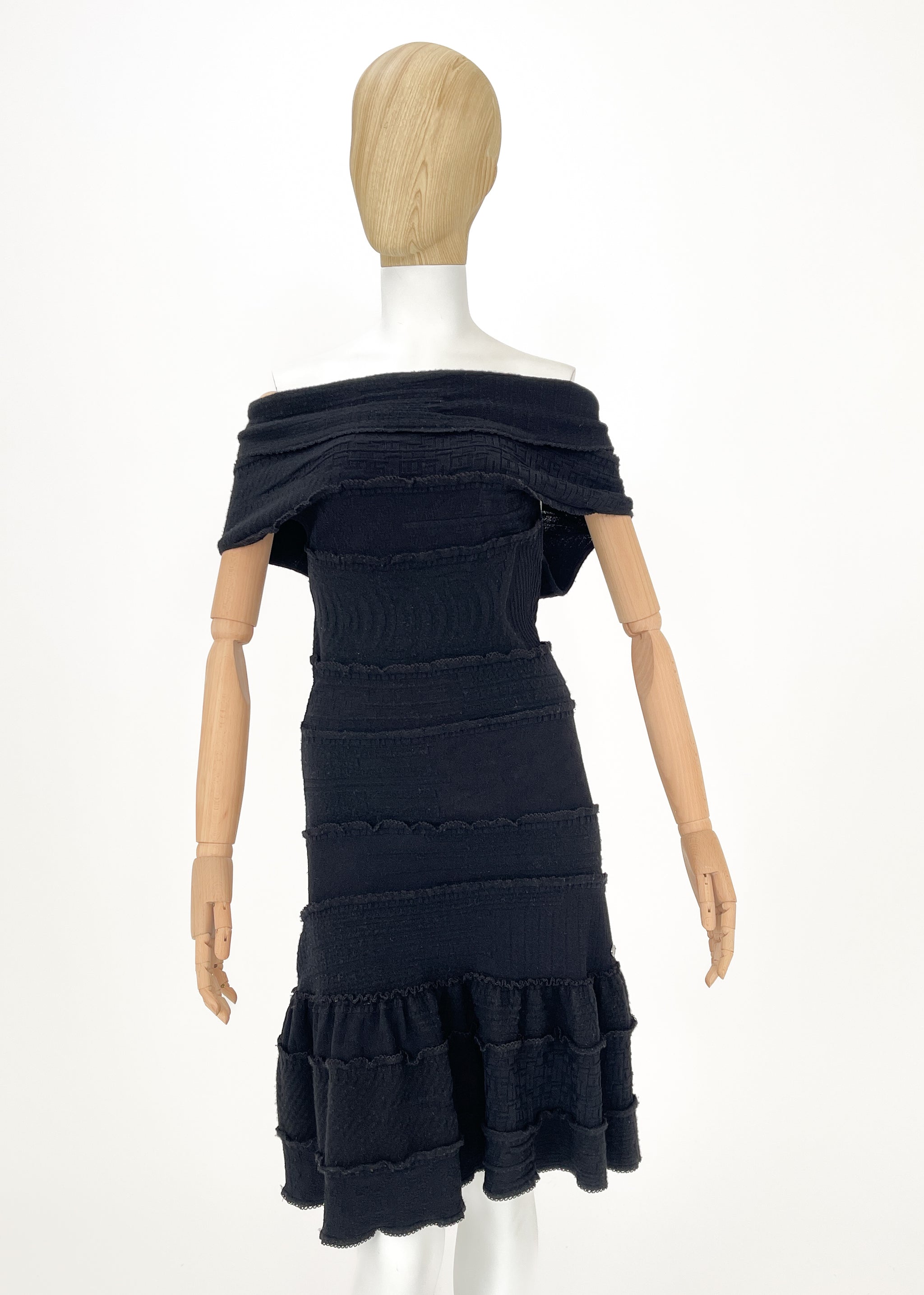 Chanel Knit Dress Fall 2007 - Raleigh Vintage Chanel Knit Dress Fall 2007 - Raleigh Vintage