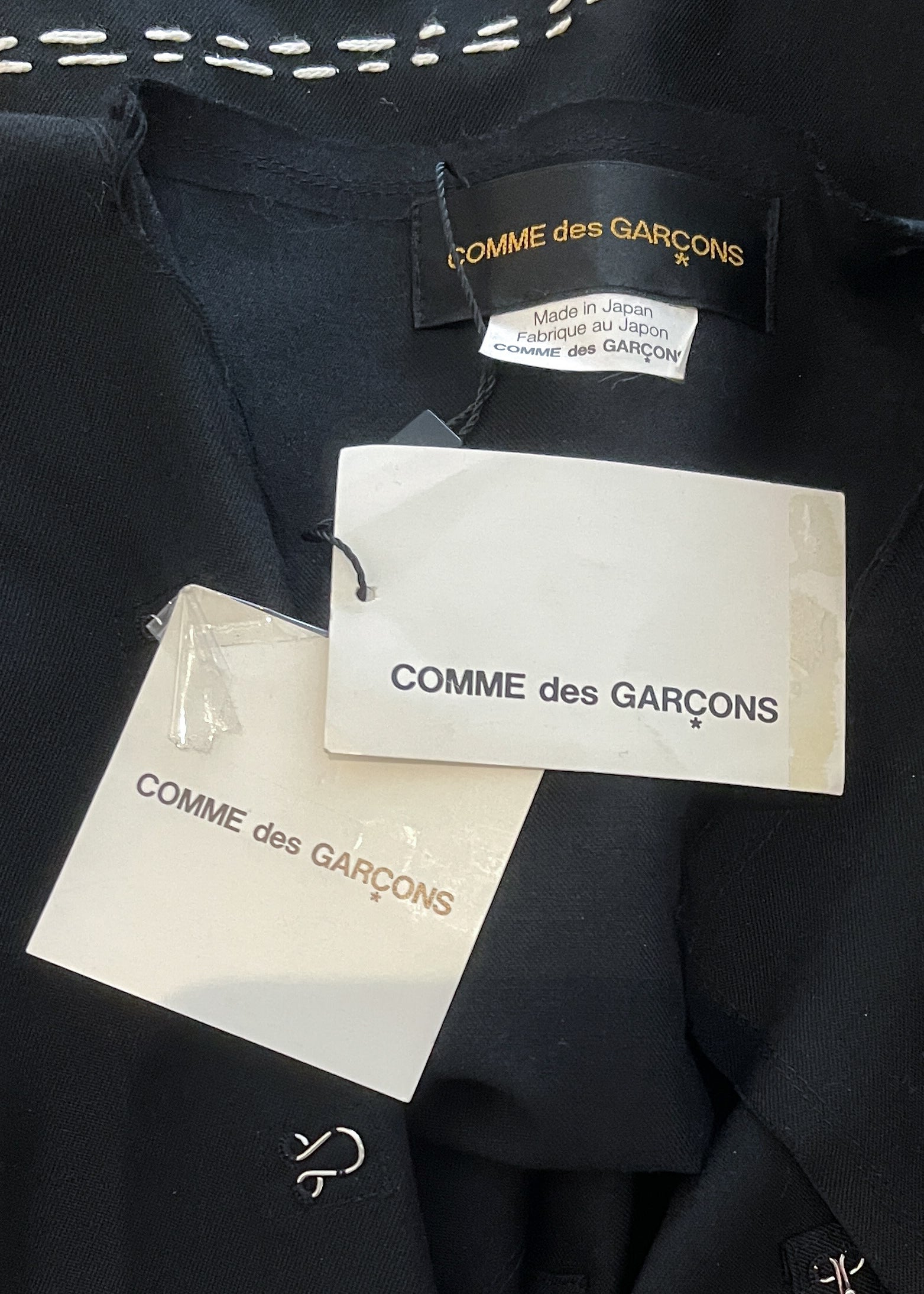 Comme des Garçons Fall 2003 Runway Ensemble — Cape Top & Riding Pants