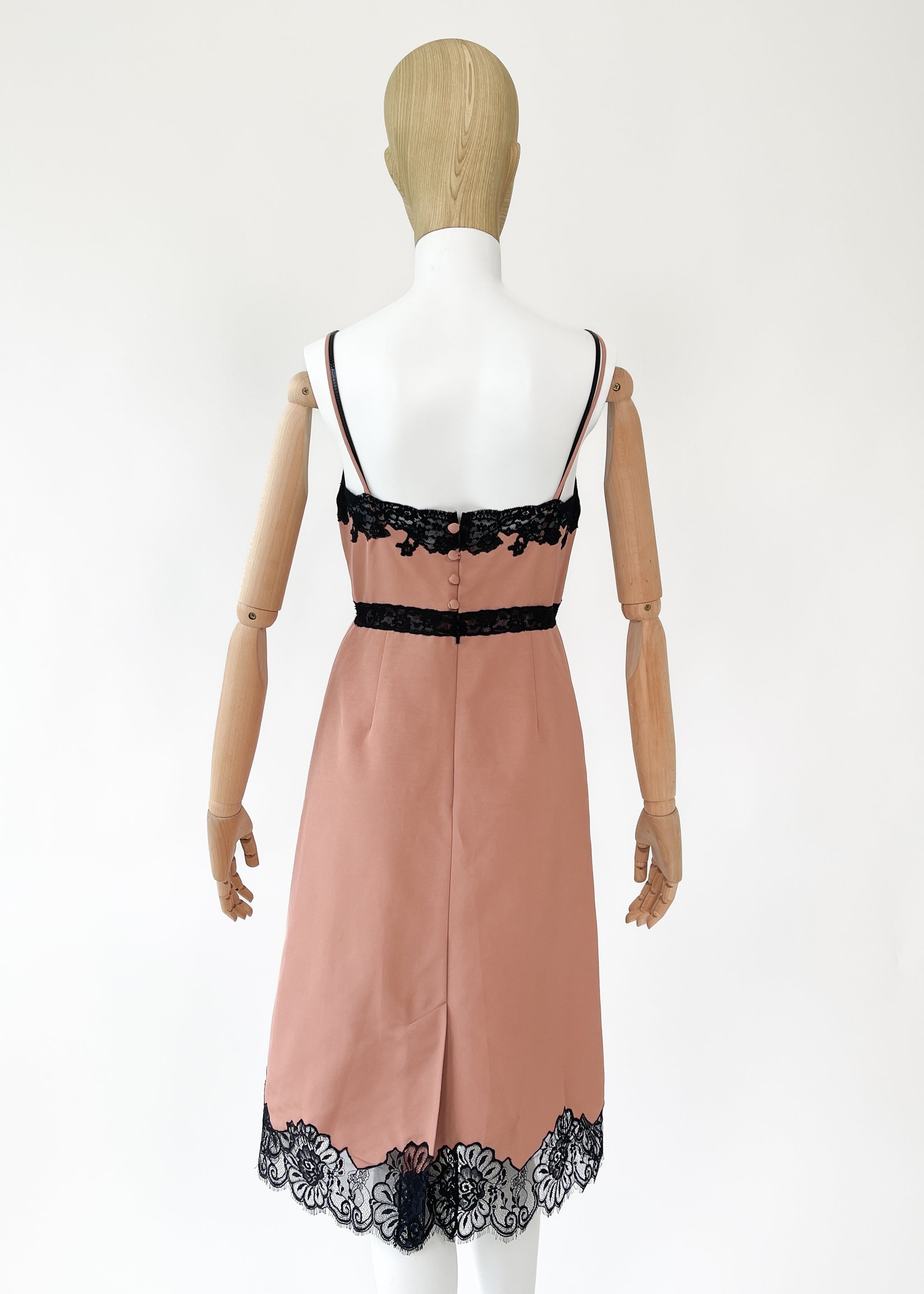 gucci pink lace dress Gucci Lace-trimmed Silk Satin Midi Dress IT 38