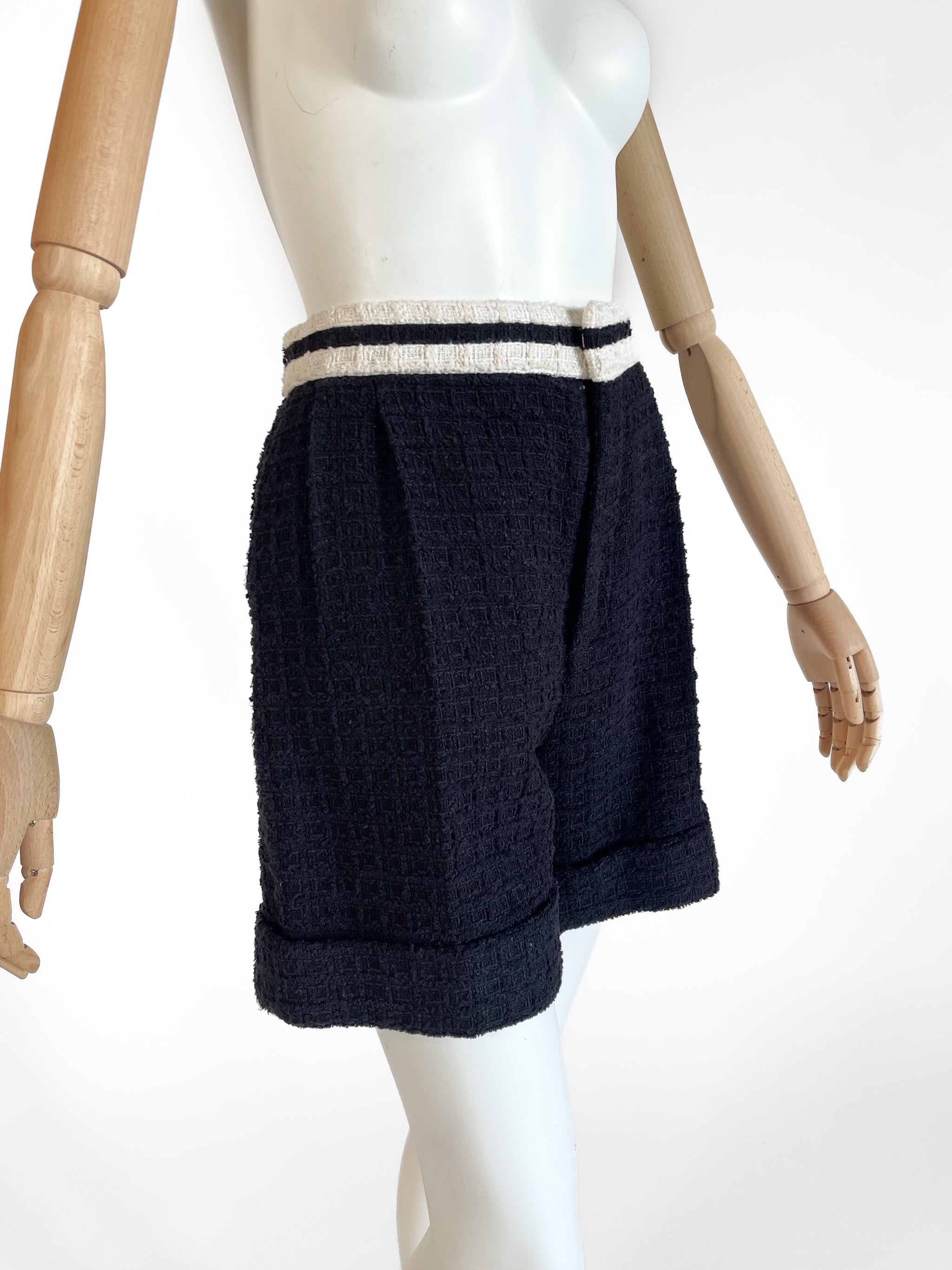 Gucci Boucle Shorts w/ Tags - Raleigh Vintage