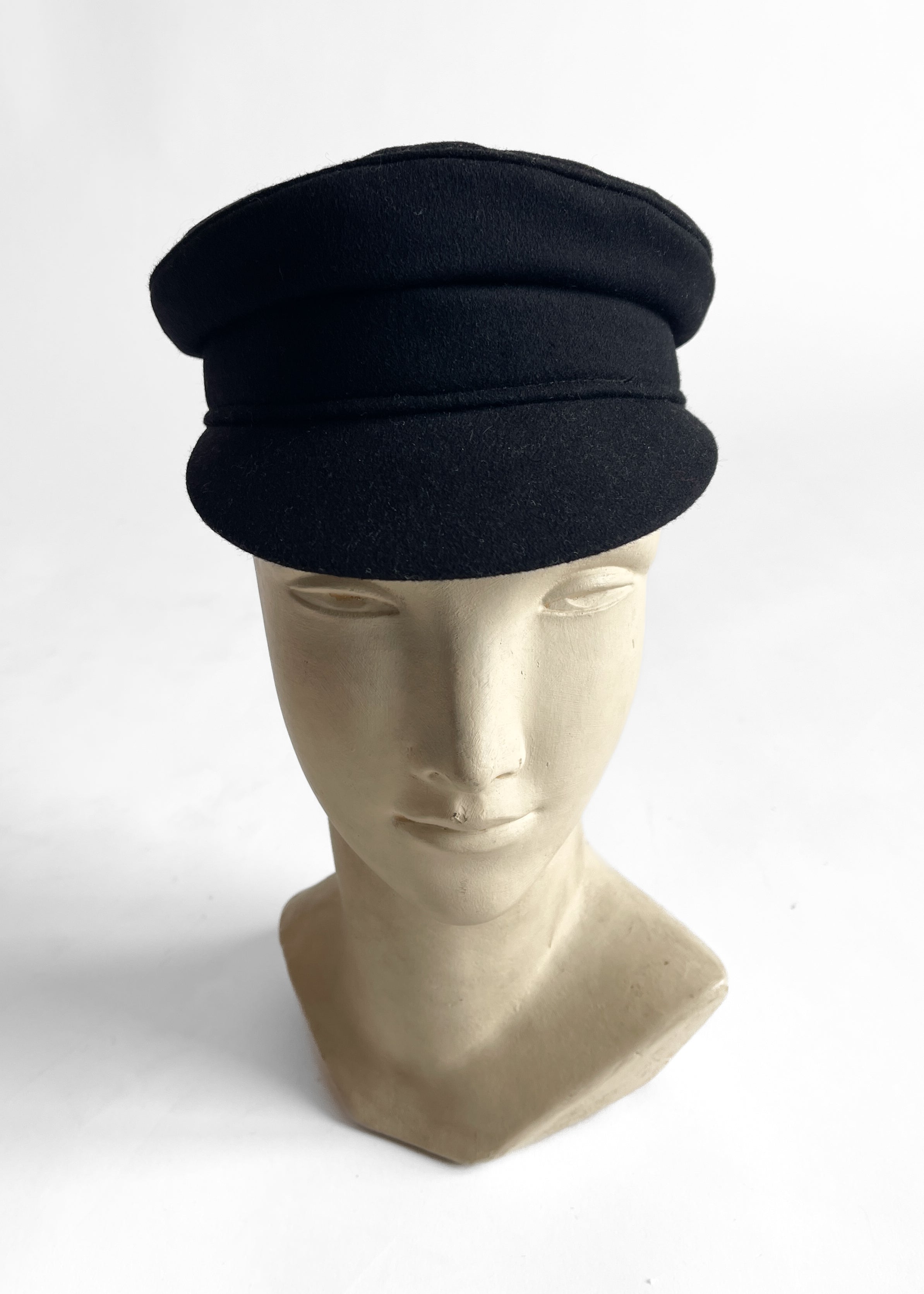 帽子 HERMES SAILOR HAT 60 Hermès Black Wool Fisherman Hat — Made in France, Size 54