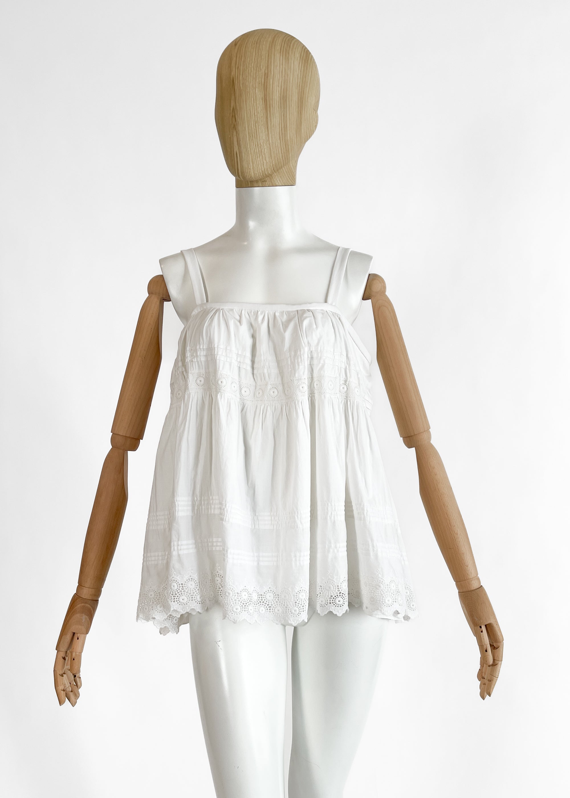 REMARCHER Antique Cotton and Lace Top