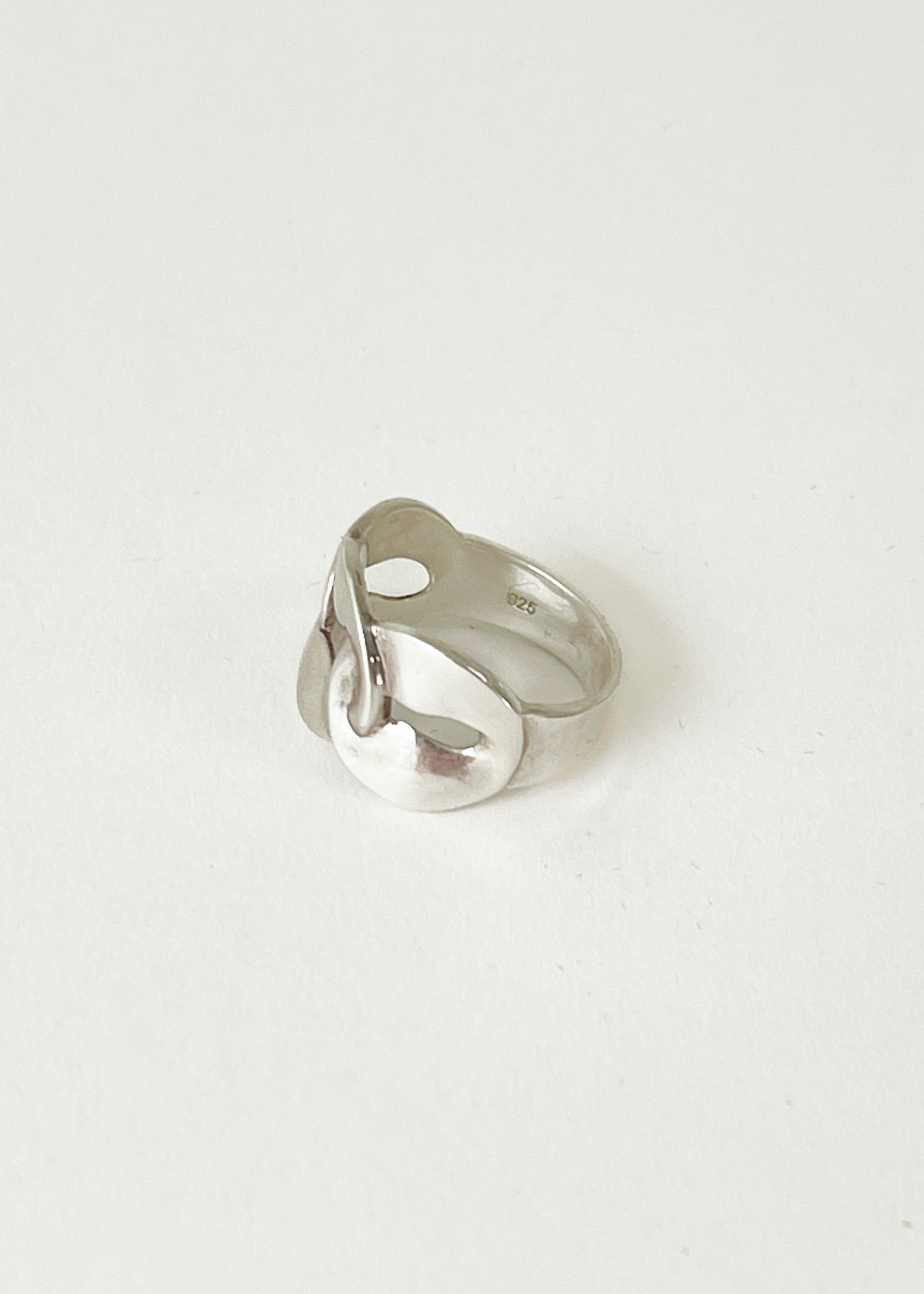Vintage 1970s Silver Knot Ring