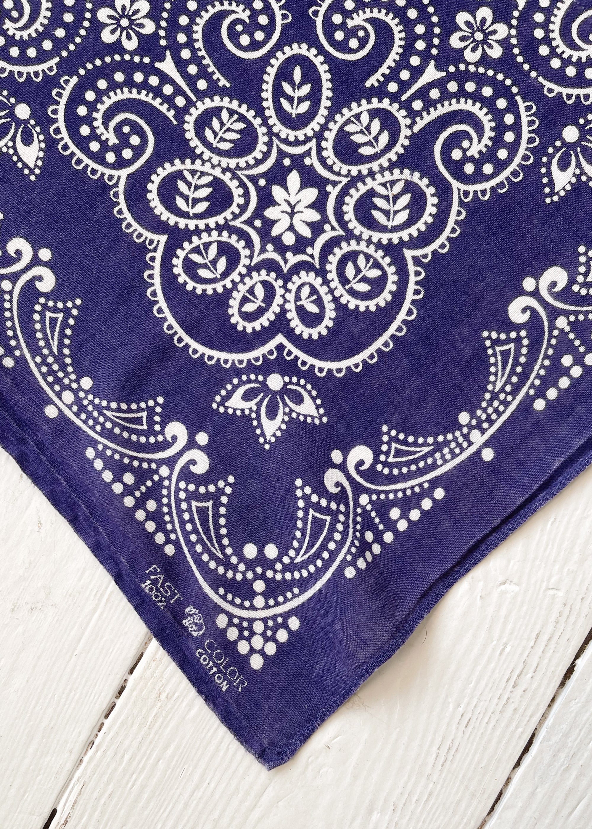 Vintage Blue Elephant Trunk Up Bandana