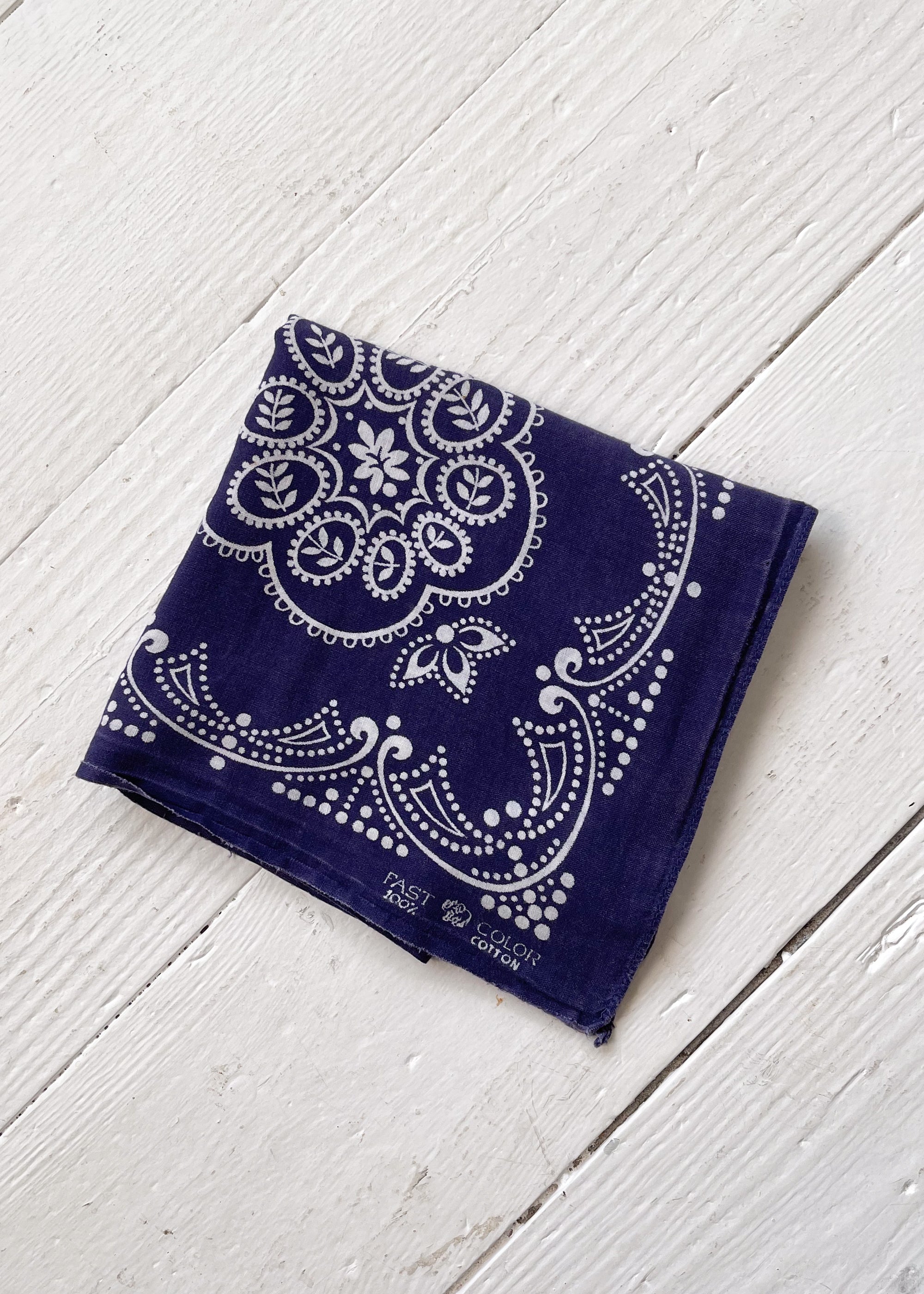Vintage Blue Elephant Trunk Up Bandana