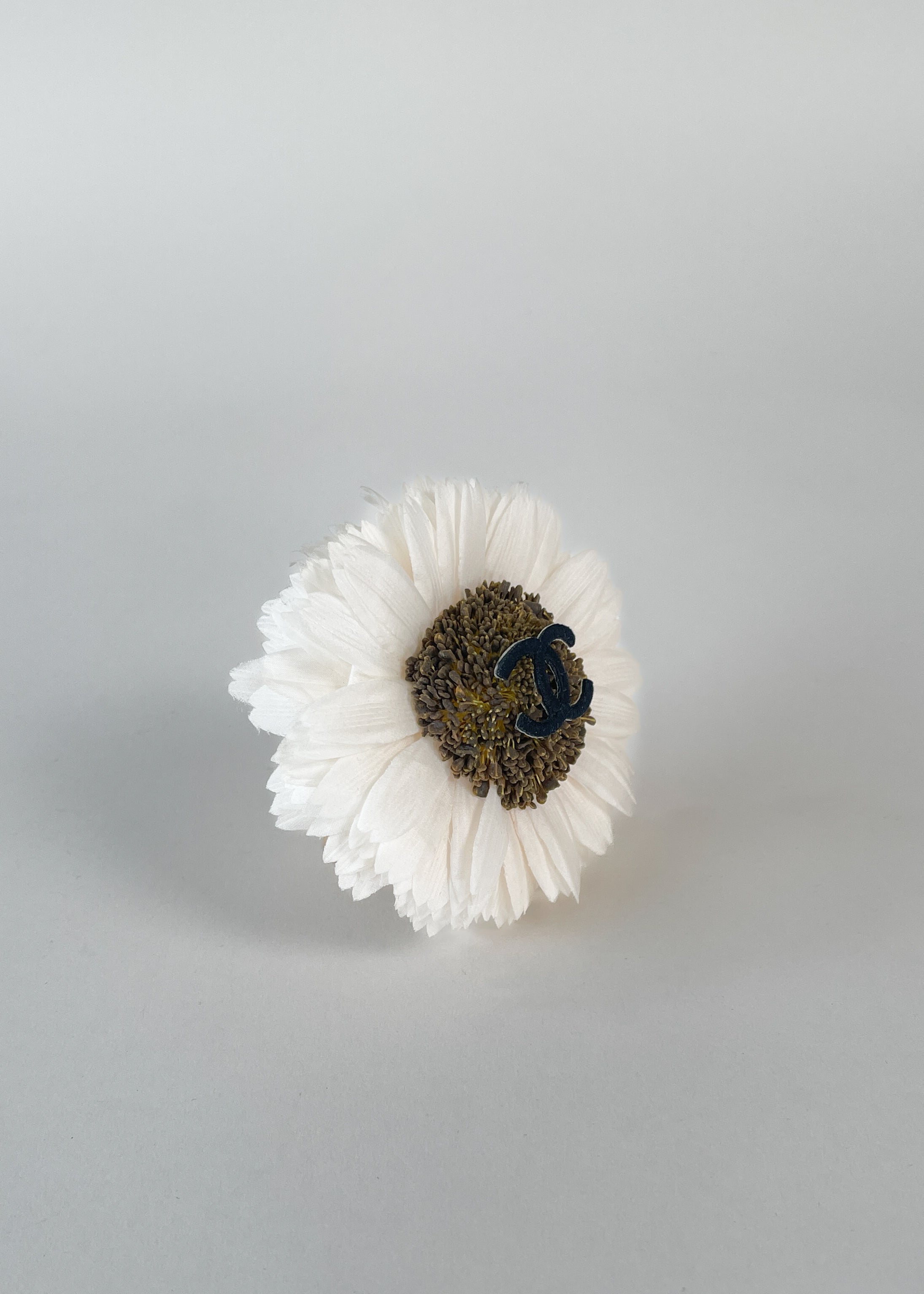 Vintage 1990s Chanel White Sunflower Brooch