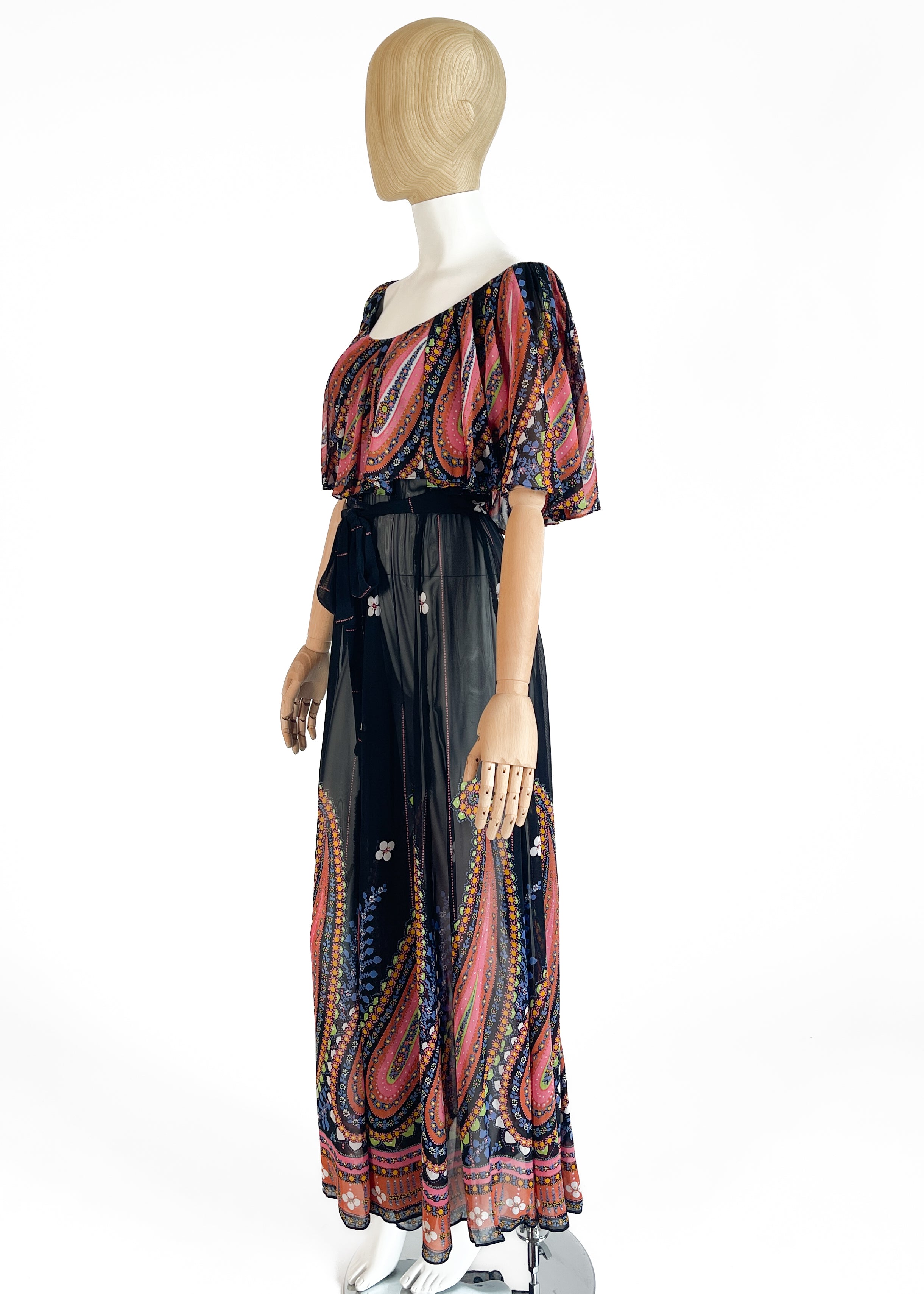 Vintage 1970s Valerie Porr Silk Wrap Dress