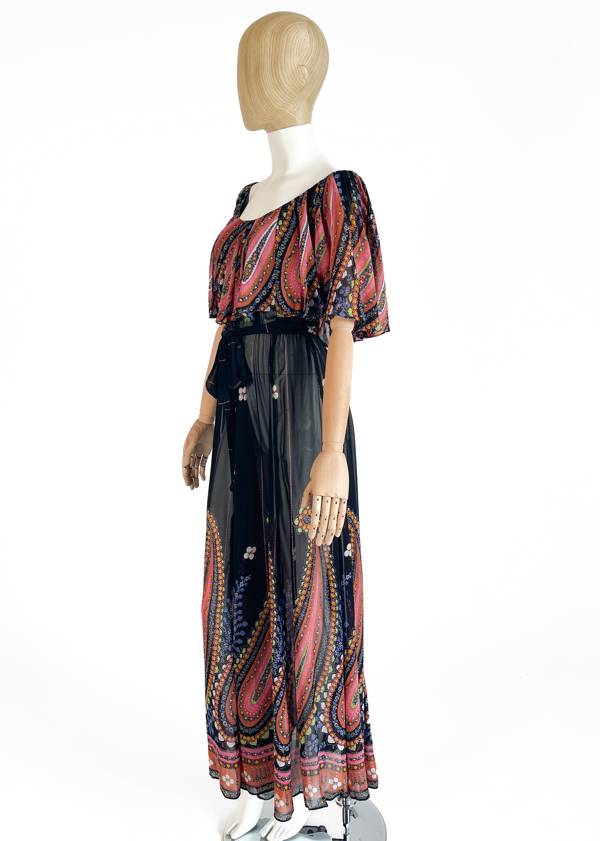 Vintage 1970s Valerie Porr Silk Wrap Dress