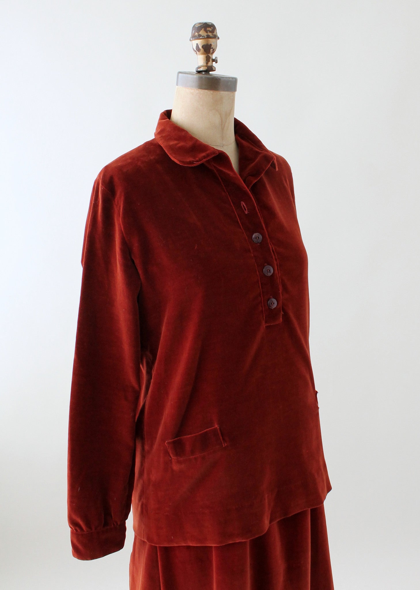 Vintage 1920s Chic Two Piece Velvet Day Dress