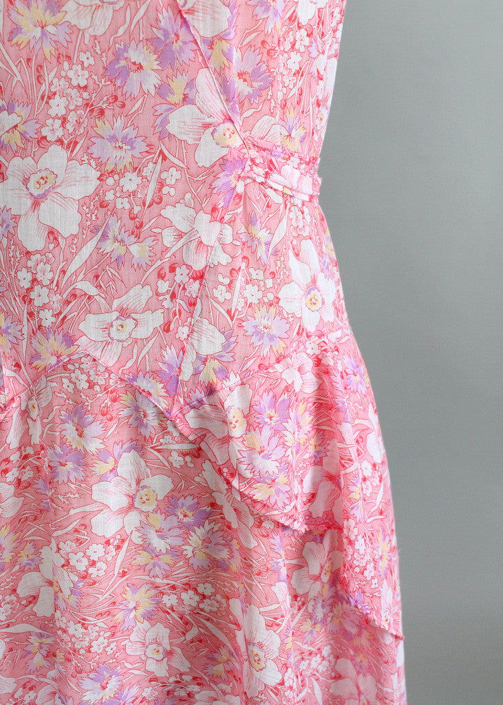 Vintage Early 1930s Bright Floral Cotton Day Dress