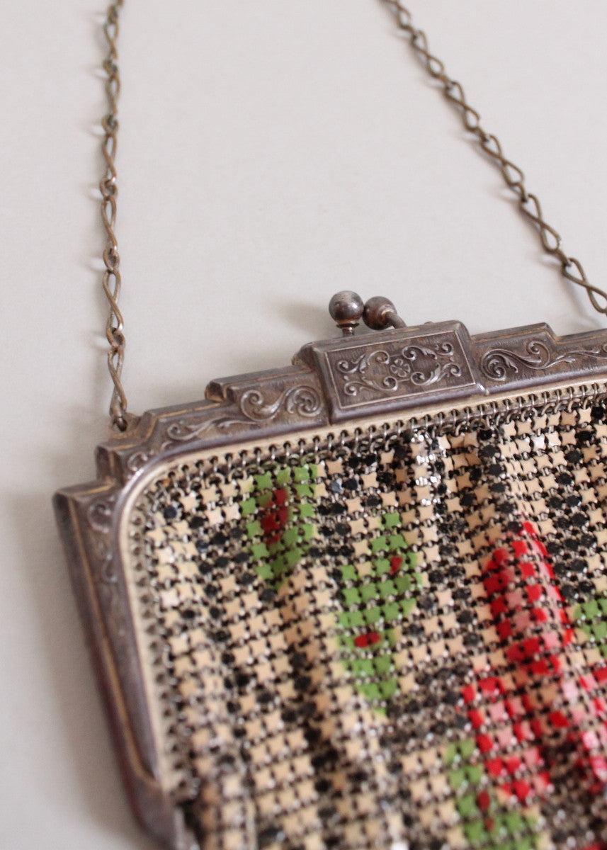 Vintage 1920s Whiting and Davis Rose Trellis Purse
