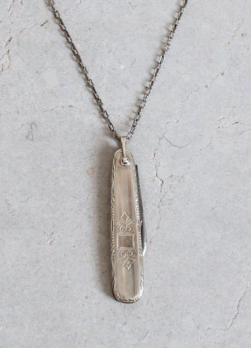 Vintage 1930s Engraved Ladies Pocket Knife Necklace