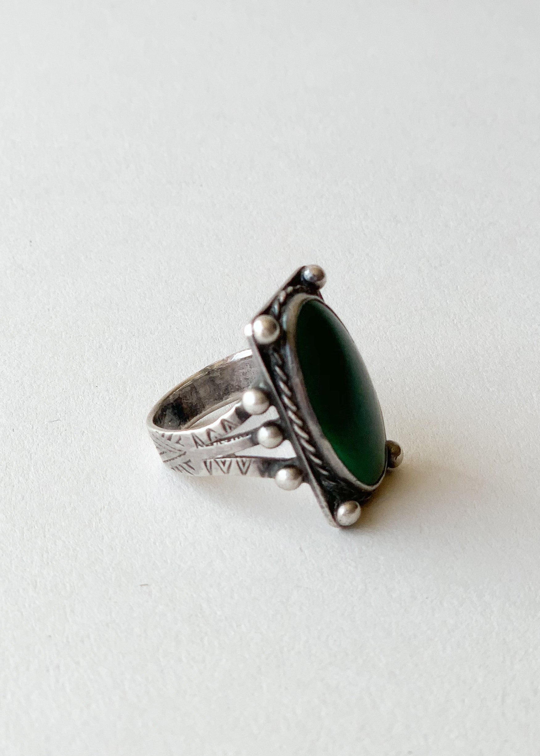 Vintage 1920s Green Turquoise and Silver Ring