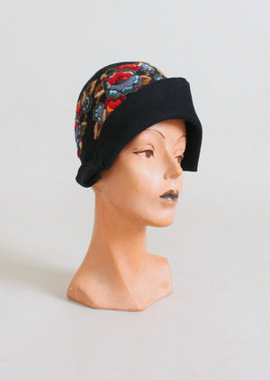 Vintage 1920s Navy Cloche with Blue and Red Flowers