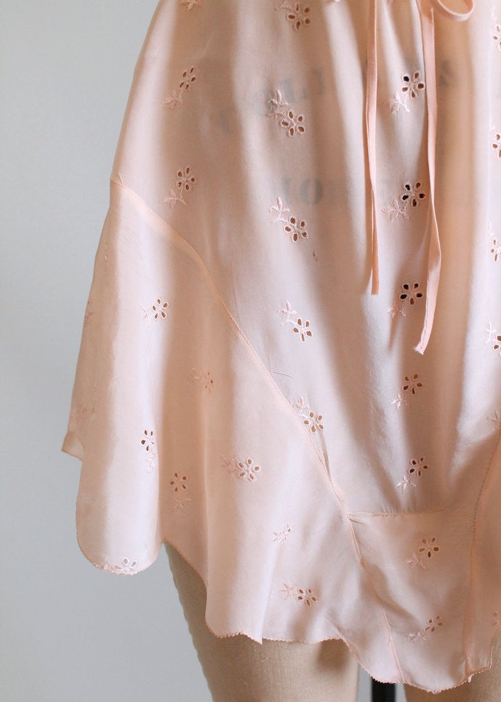 Vintage 1930s Peach Silk Eyelet Step-In Teddy