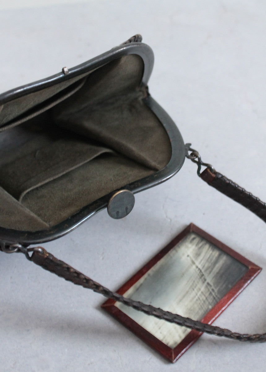 Vintage 1930s Art Deco Floral Tooled Leather Purse