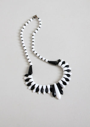Vintage 1930s Art Deco Black and White Glass Necklace