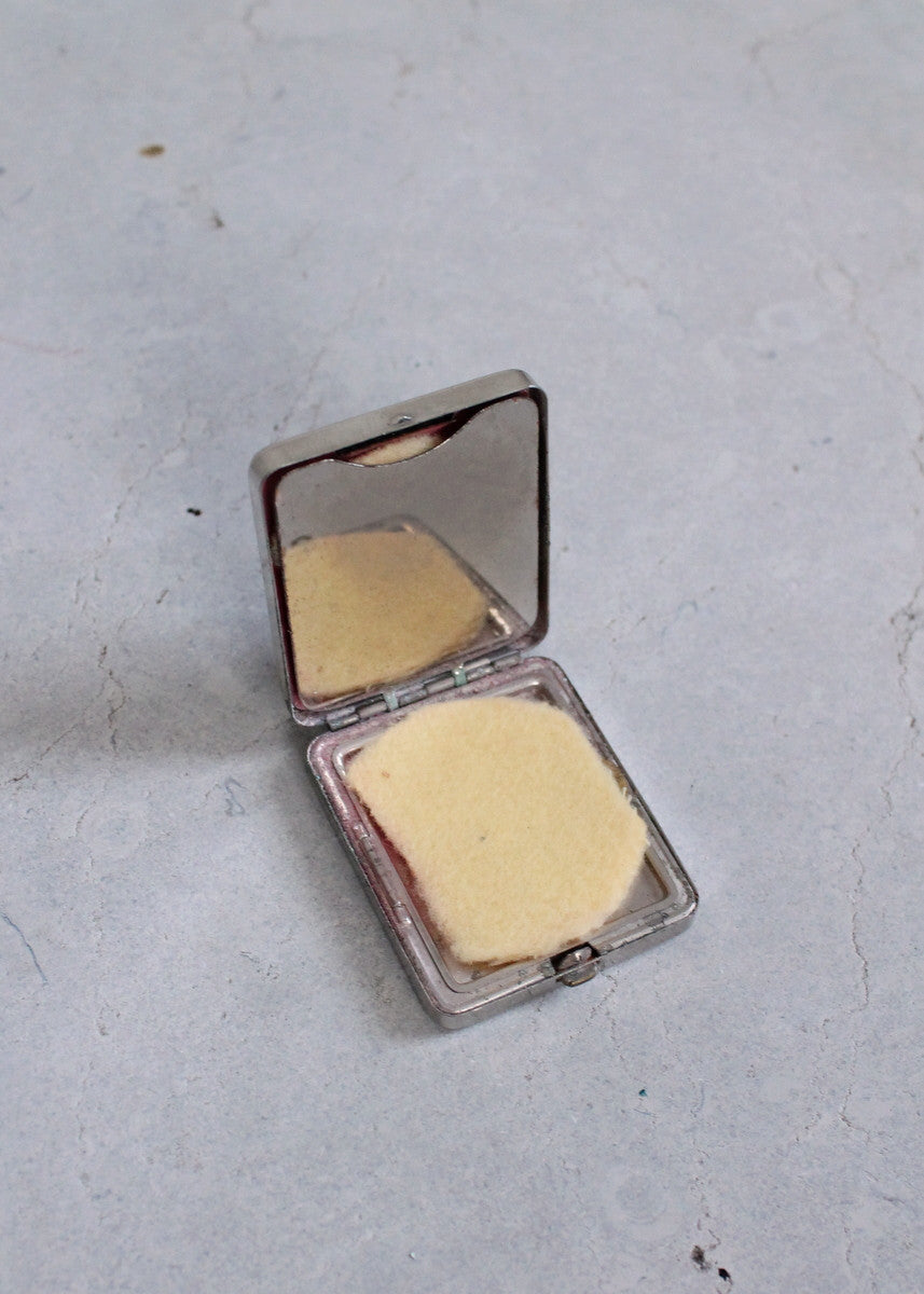 Vintage 1934 Chicago World's Fair Makeup Compact