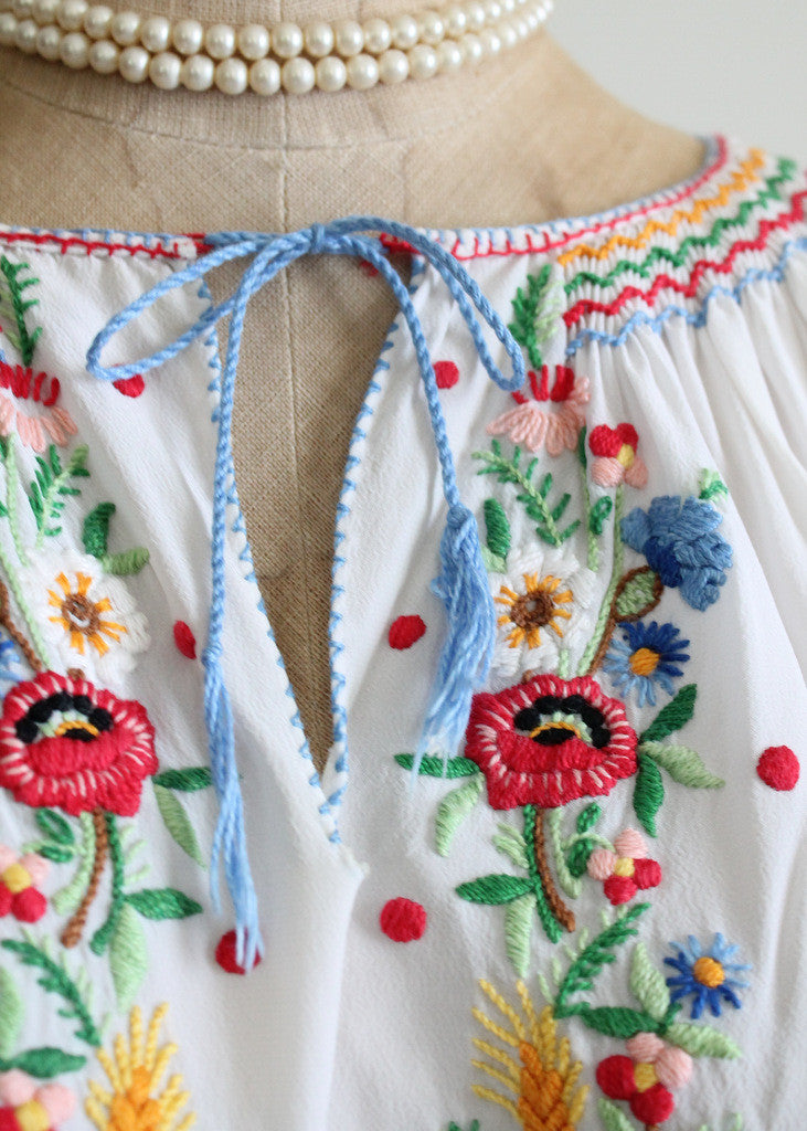 Vintage 1930s Hungarian Embroidered Silk Folk Blouse