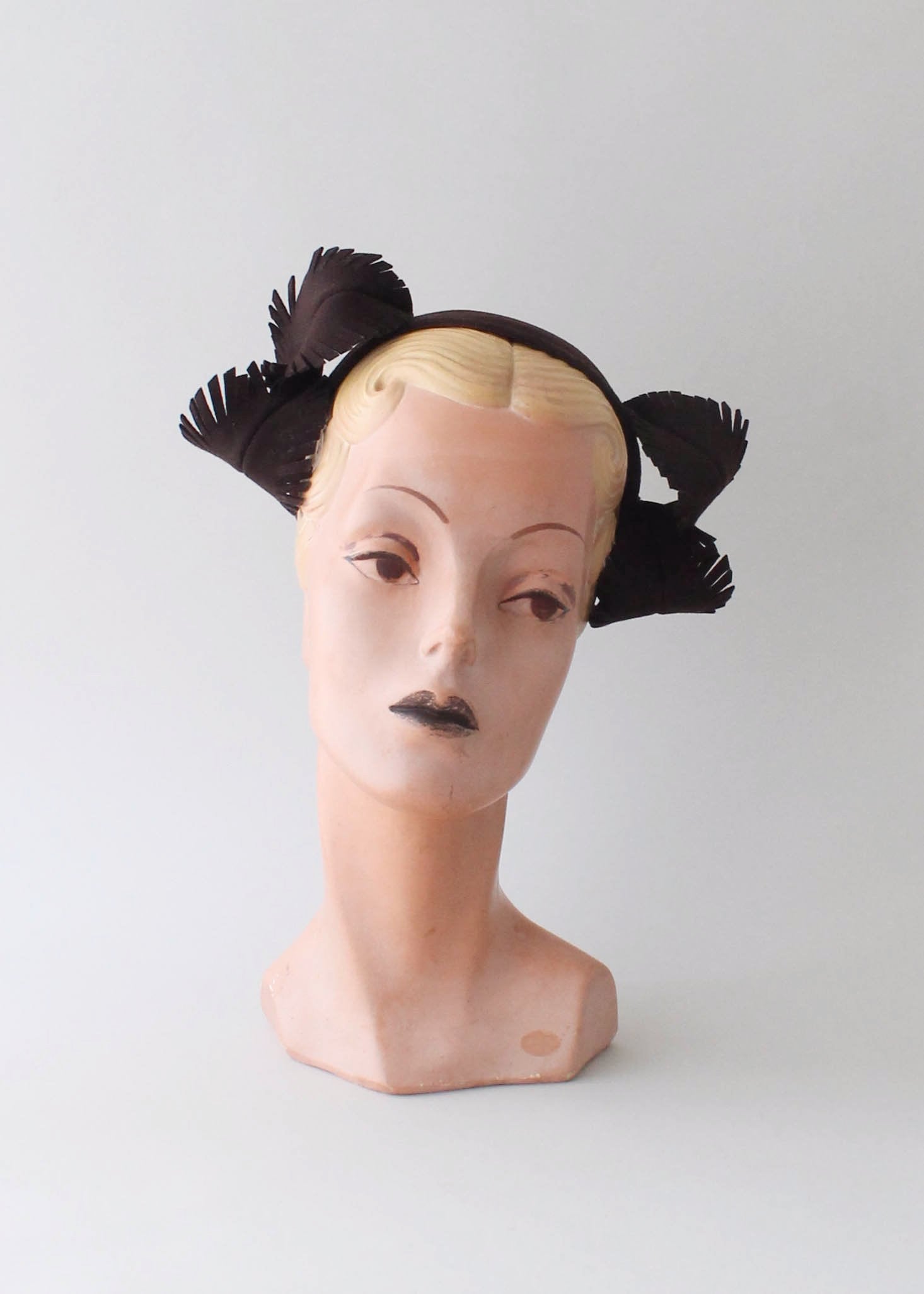 Vintage 1930s Brown Felt Cap with Art Deco Leaves