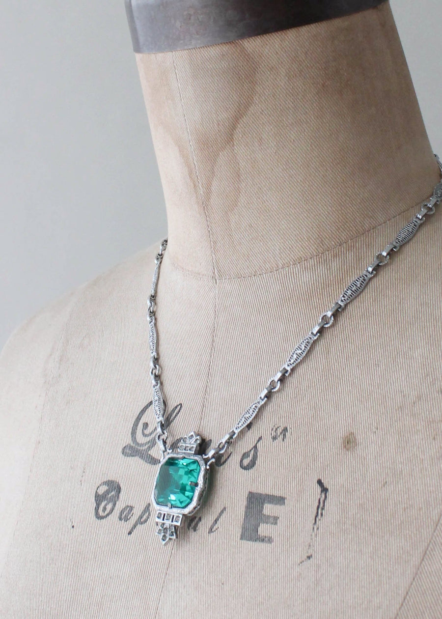Vintage 1930s Rhodium Plated Art Deco Necklace with Green Glass Cabochon
