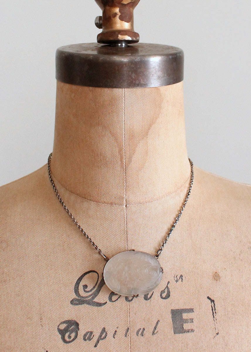 Vintage 1930s Floral Frosted Glass Necklace