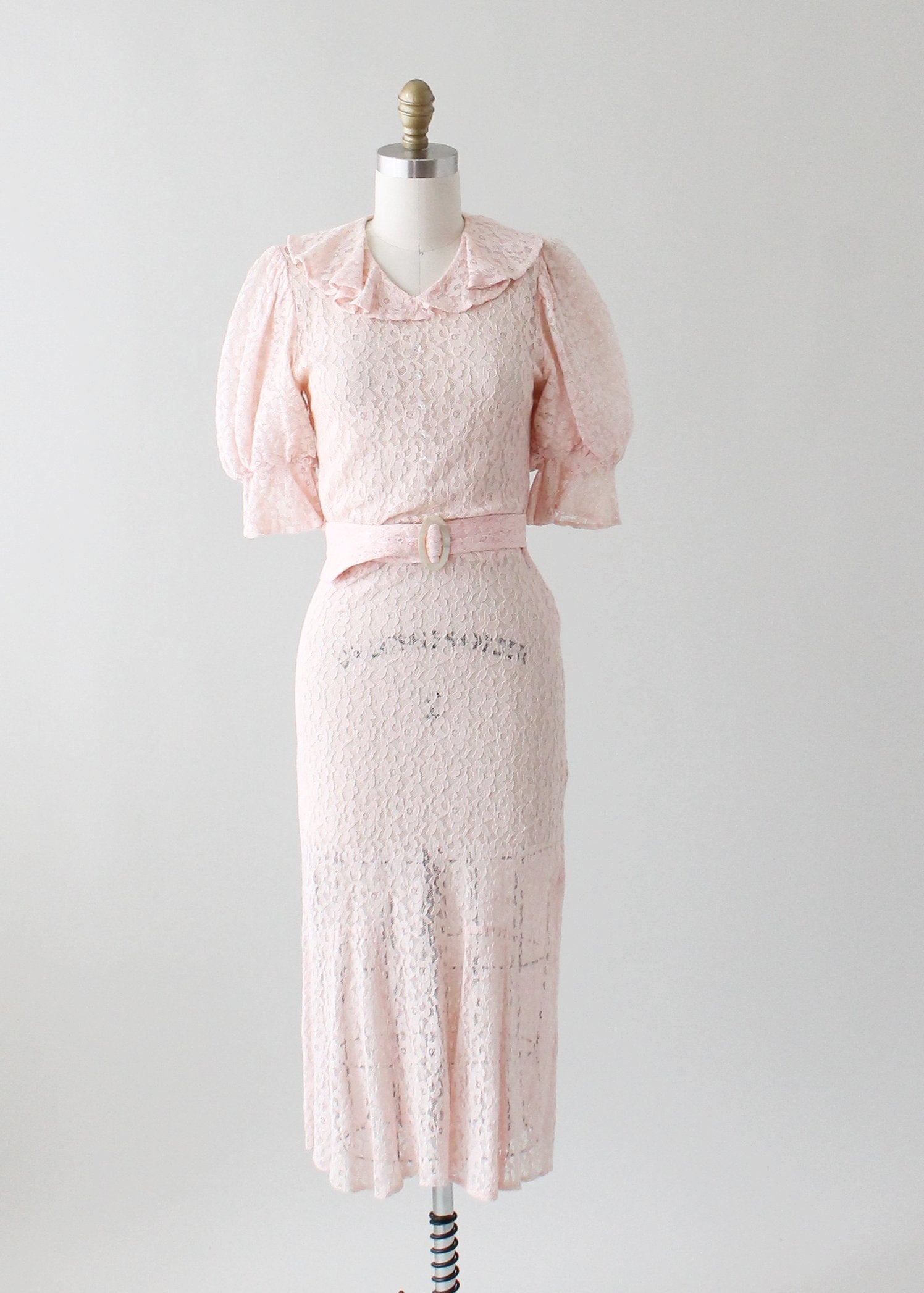 Vintage 1930s Pink Lace Art Deco Dress