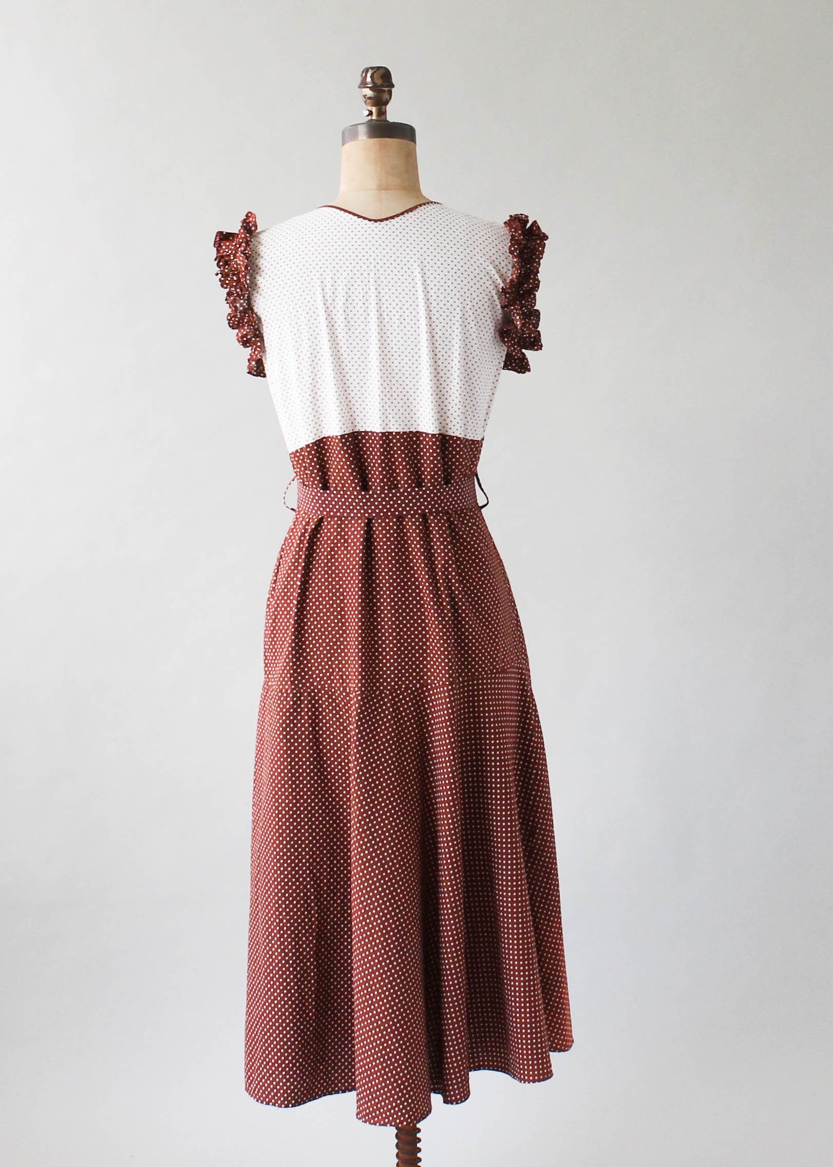 cotton house dress 1930s 1930s gingham house dress