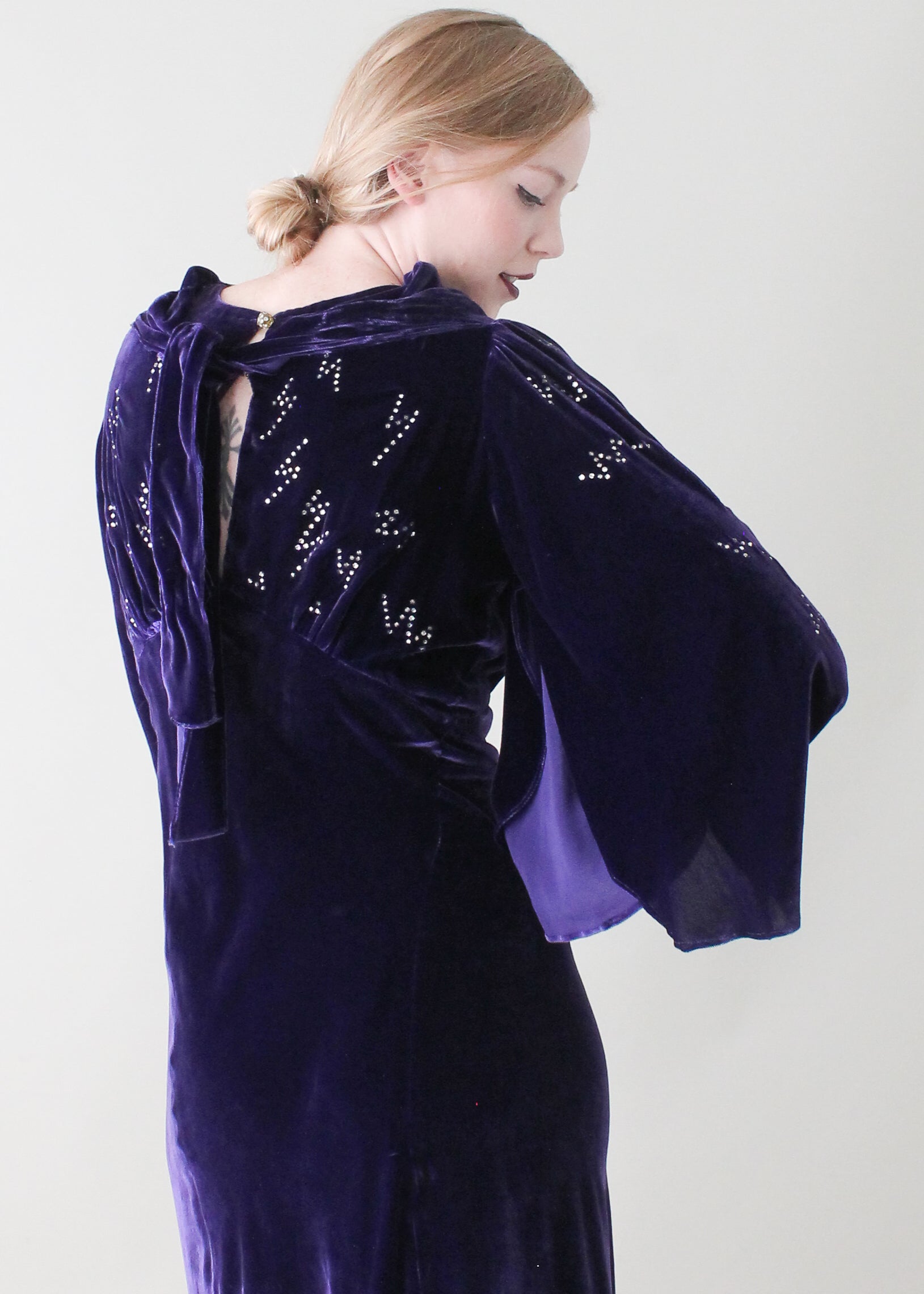 Vintage 1930s Purple Velvet Evening Gown with Rhinestones