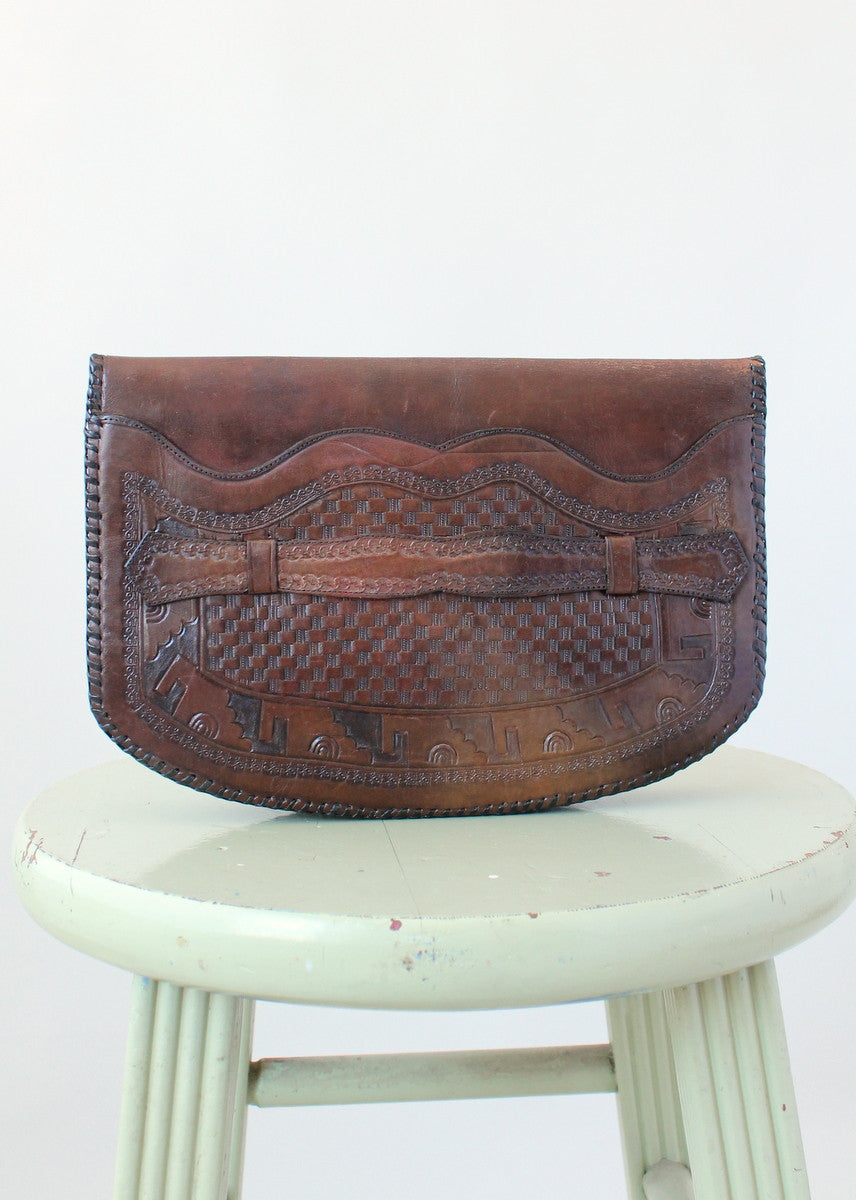 Vintage 1930s Mexican Two Toned Tooled Leather Clutch Purse