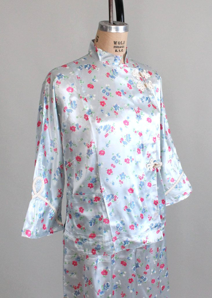 Vintage 1940s Asian Floral Silk Pajamas