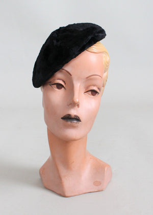 Vintage 1940s Black Velvet Tilt Beret