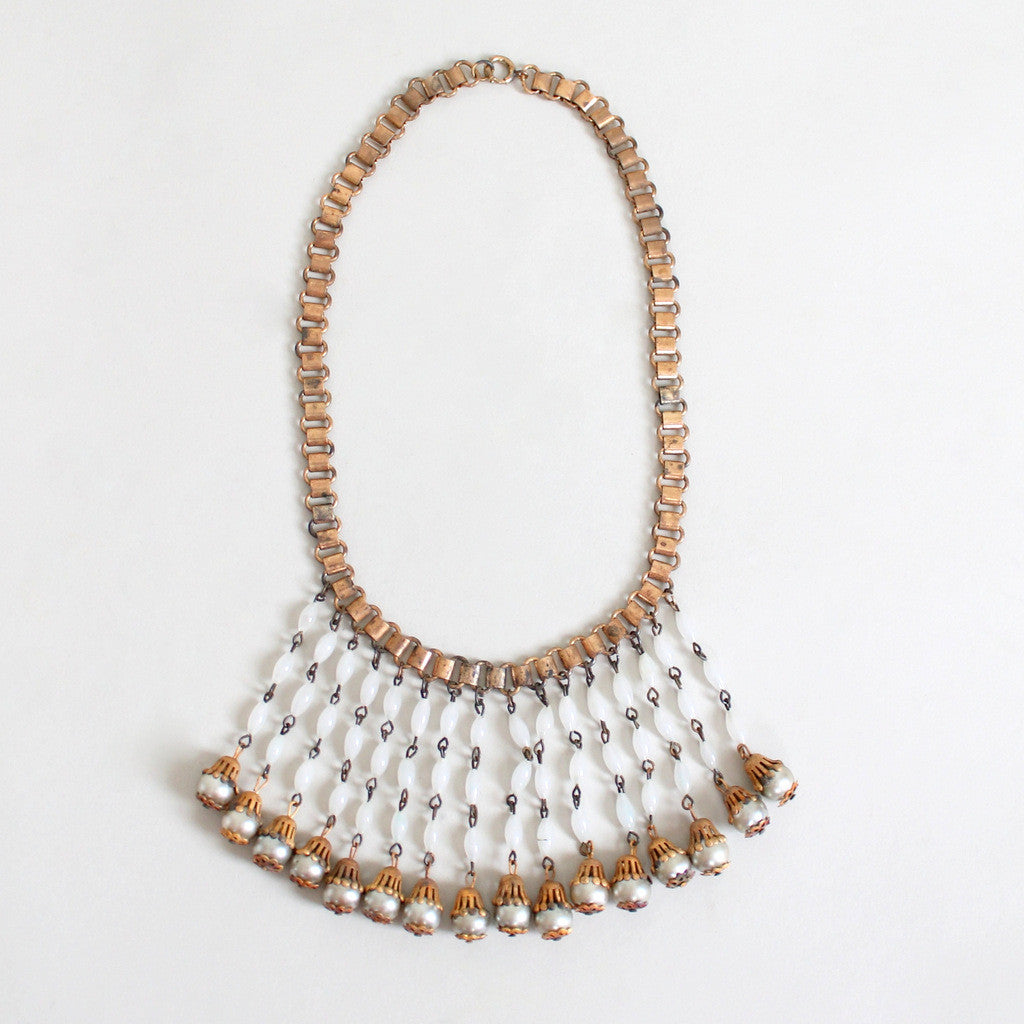 Vintage 1940s Faux Pearl Dangle Bookchain Necklace