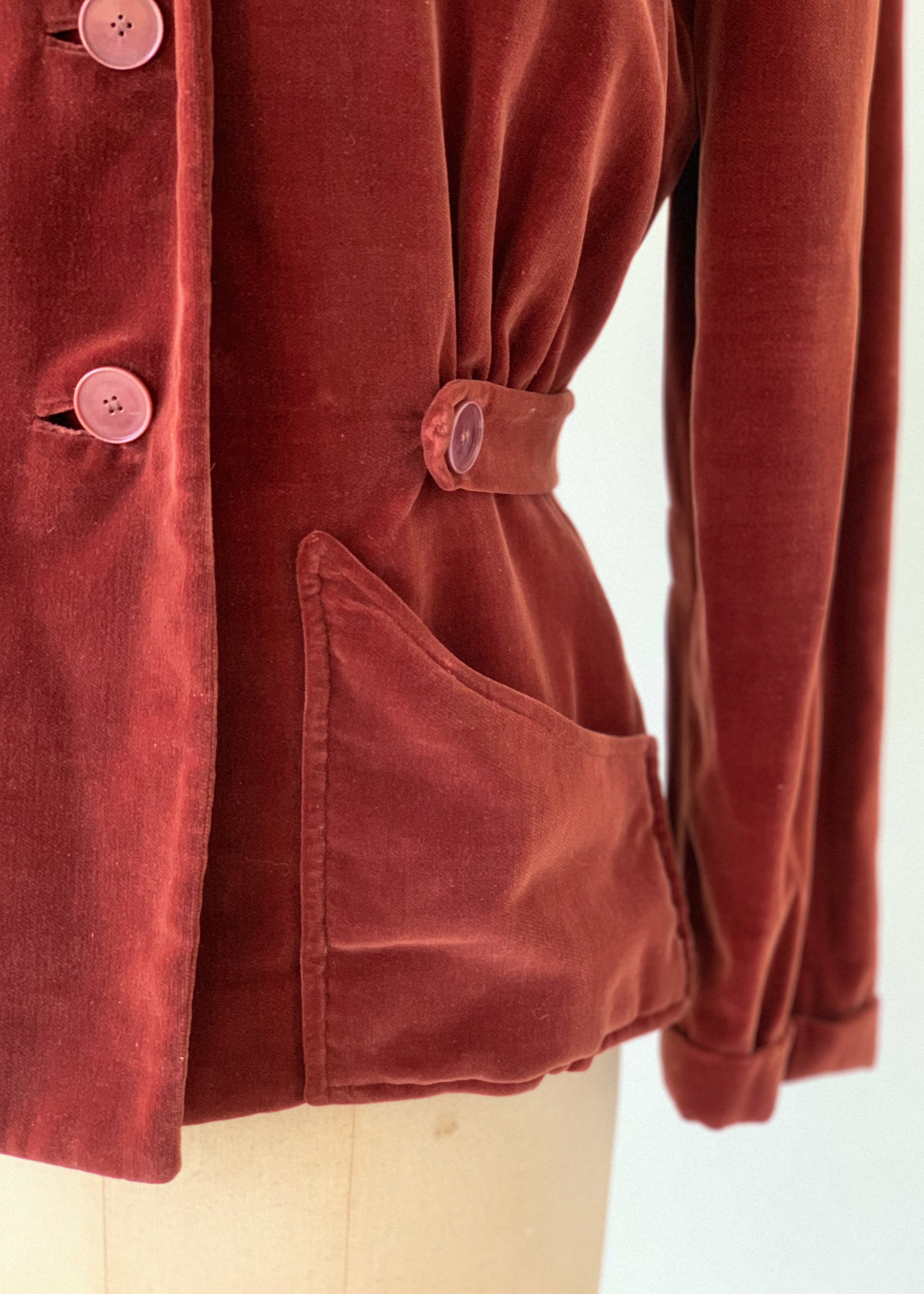 Vintage Early 1940s Molyneux Copy Velvet Jacket