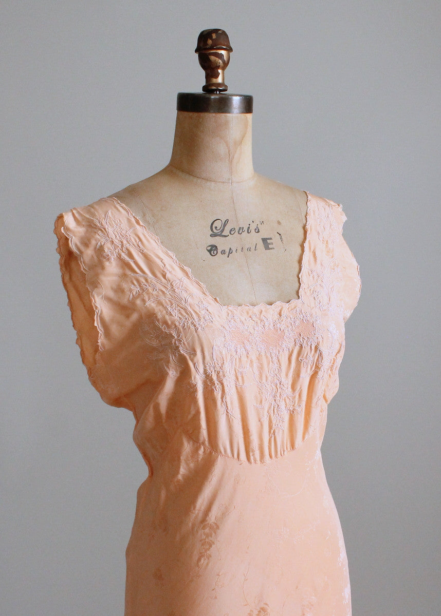Vintage 1930s Embroidered Peach Silk Gown