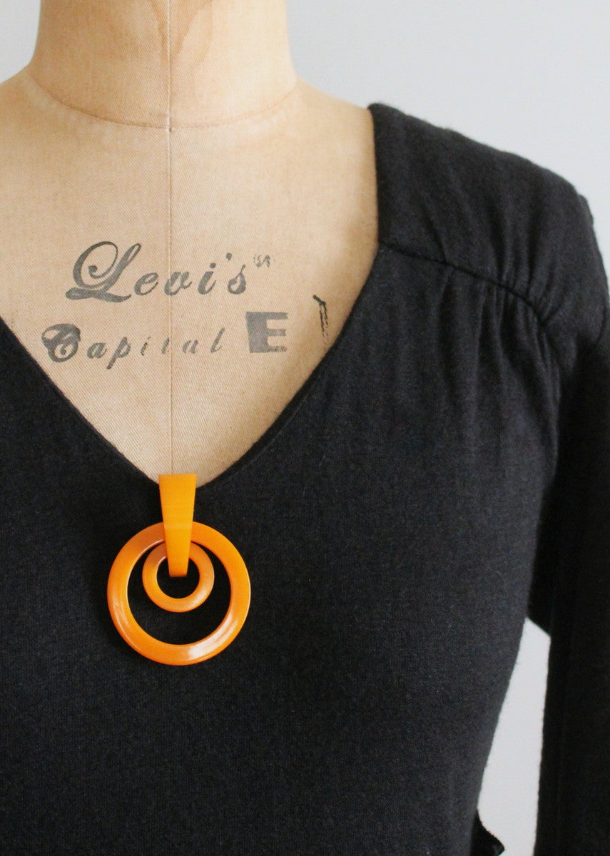 Vintage 1940s Large Art Deco Bakelite Dress Clip