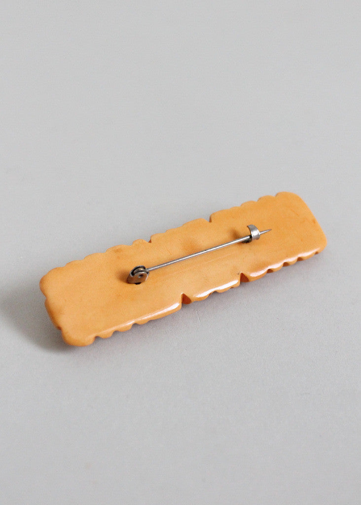 Vintage 1940s Carved Bow Butterscotch Bakelite Brooch