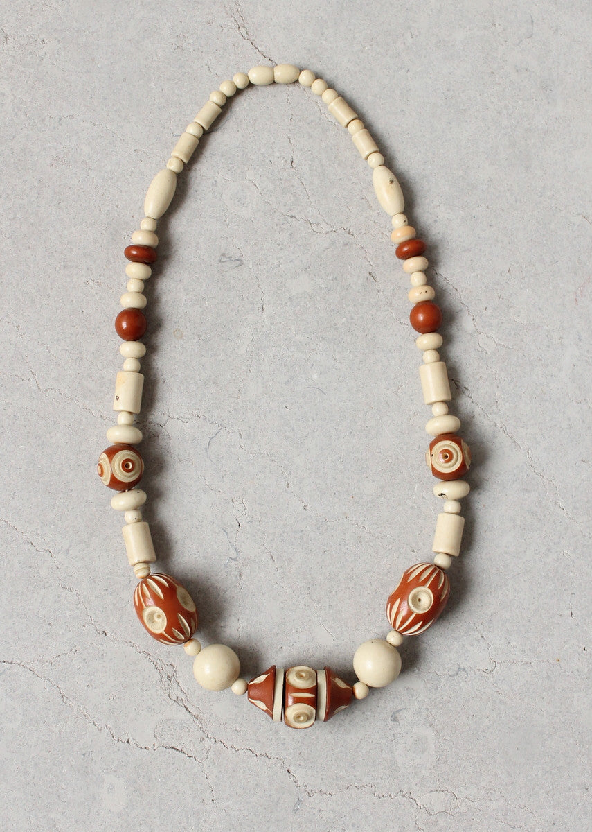 Vintage 1940s Brown and Tan Carved Celluloid Necklace