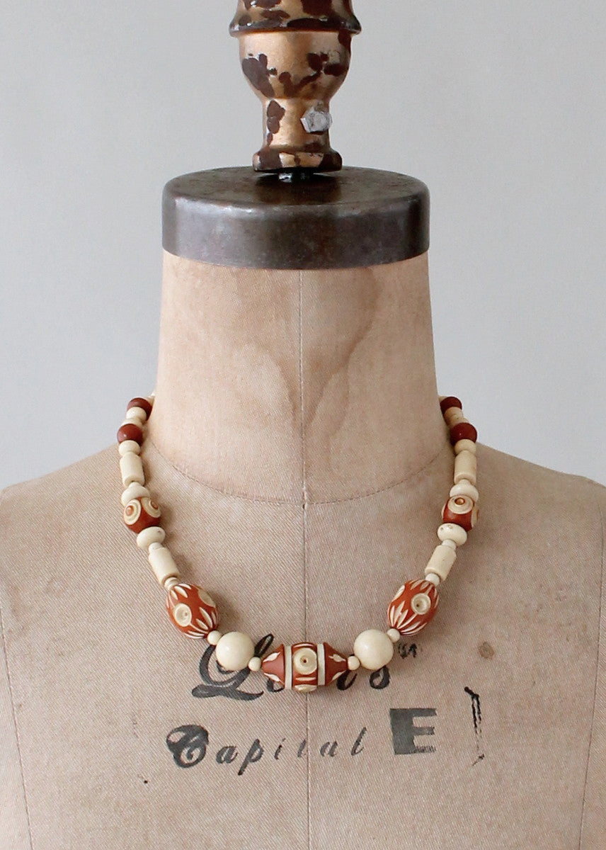 Vintage 1940s Brown and Tan Carved Celluloid Necklace