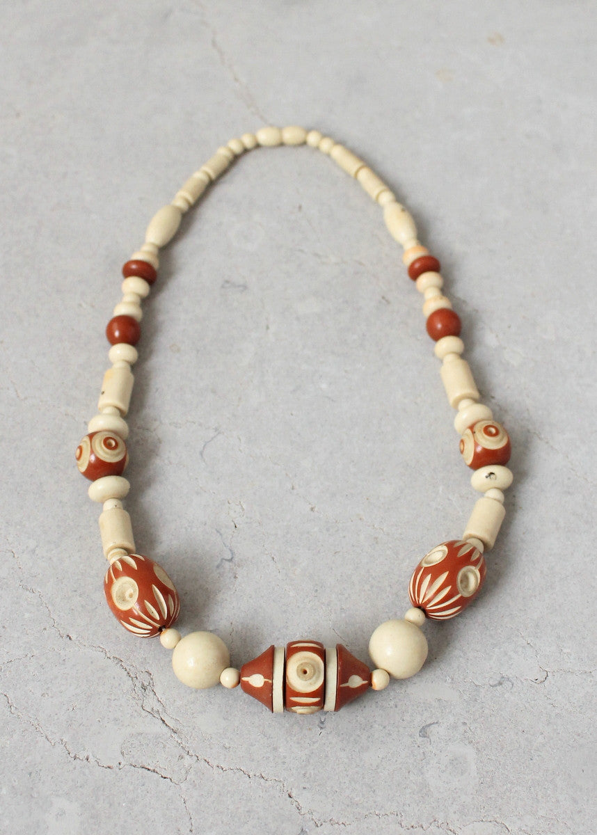 Vintage 1940s Brown and Tan Carved Celluloid Necklace