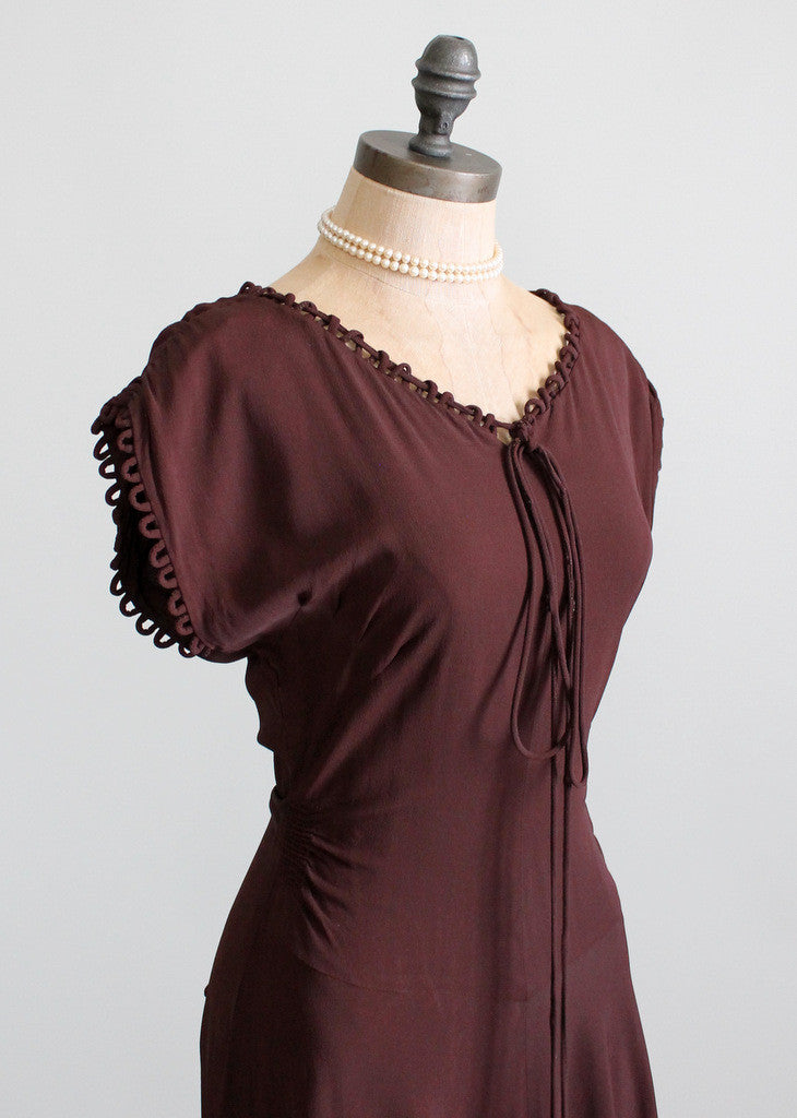 Vintage 1940s Brown Crepe Swing Dress