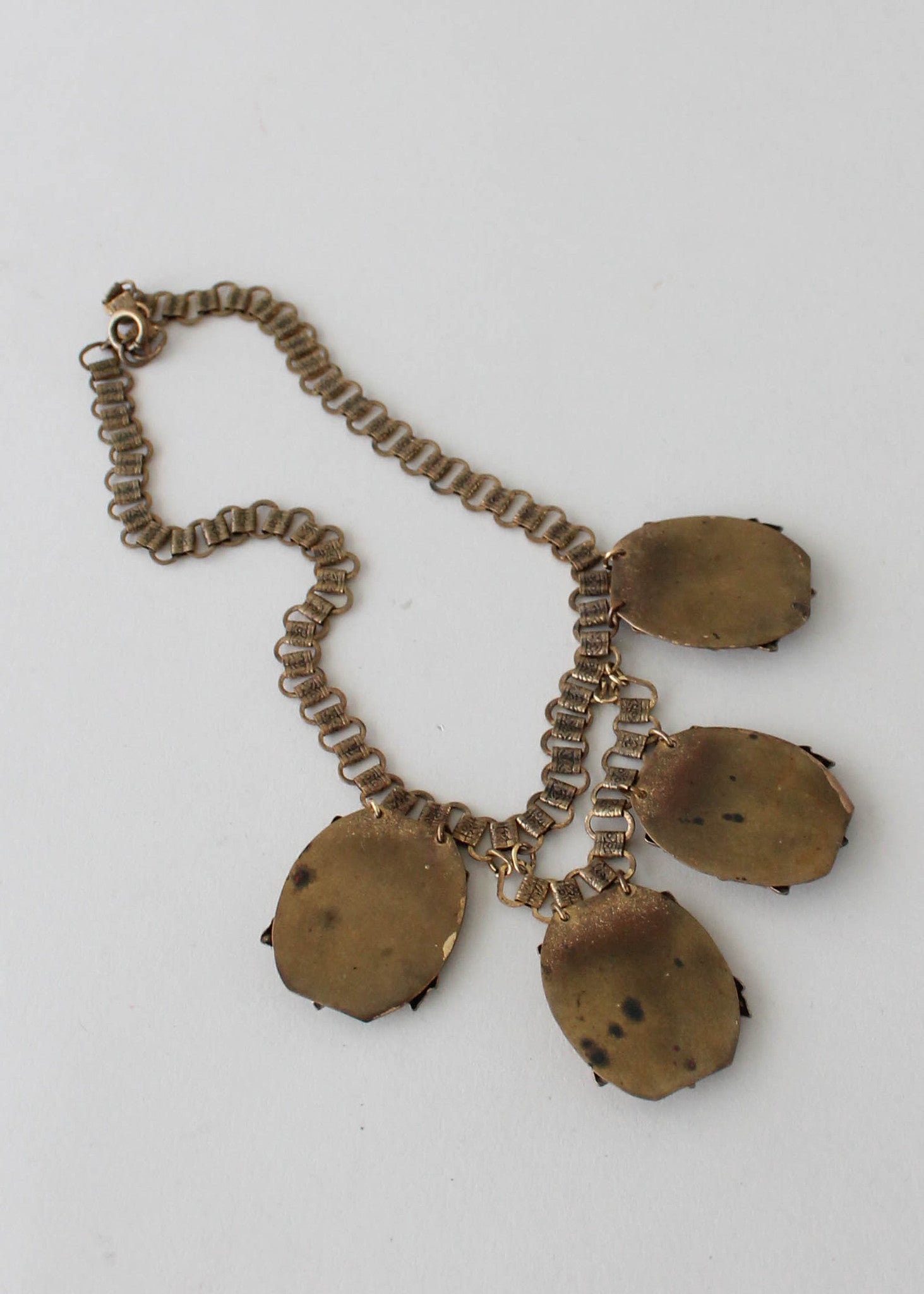 Vintage 1940s Floral Brass Pendant on Book Chain Necklace