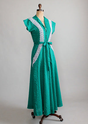 Vintage Early 1950s Green Cotton Lounging Robe