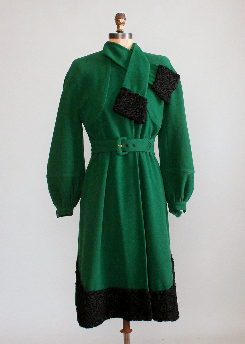 green dress and red hair Dark Green Linen Cotton Maxi Dress – Vintage Long Sleeve Boat Neck 1454 Emerald Green / XS