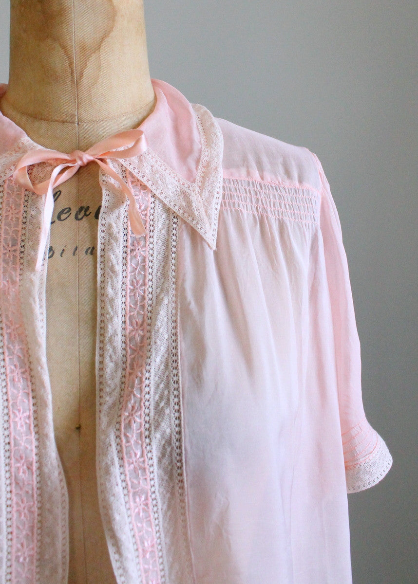 Vintage 1940s Pink Silk and Lace Bed Jacket